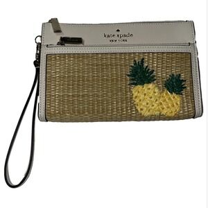Kate Spade Wristlet Clutch Straw Pineapple Applique‎ Zip Pouch